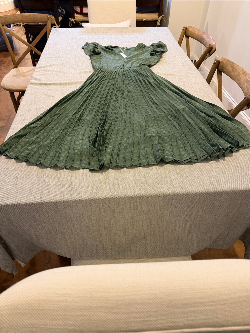 Max Studio Green with dots Pleated Midi Dress with Flutter Sleeves